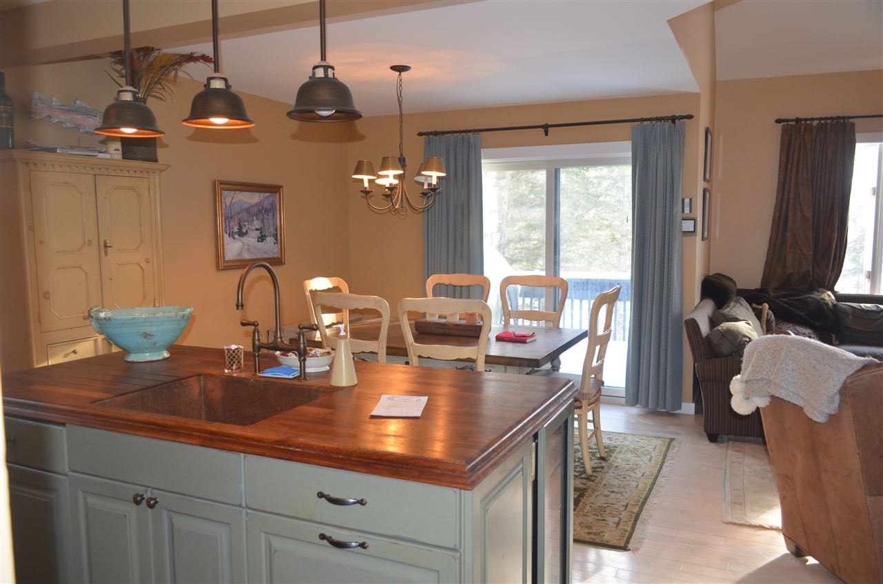 21 Castlerock Road, Unit 1 Warren, VT 05674 - Photo 5 of 12