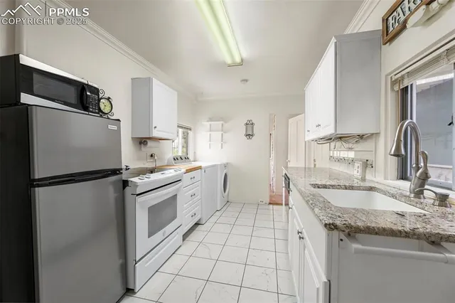 $334,500 | 6 North 33rd Street, Colorado Springs, CO 80904