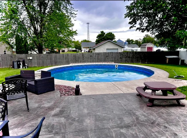 $389,900 | 230 Big Timber Drive, Coal City, IL 60416