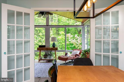 $600,000 | 949 Buttonwood Trail, Crownsville, MD 21032