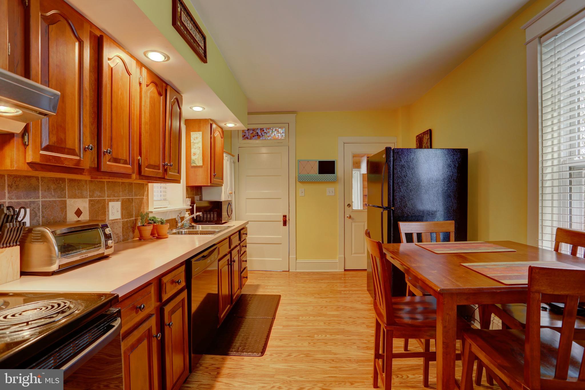 122 North Cedar Street Lititz, PA 17543 - Photo 14 of 30 Gallery Image 14
