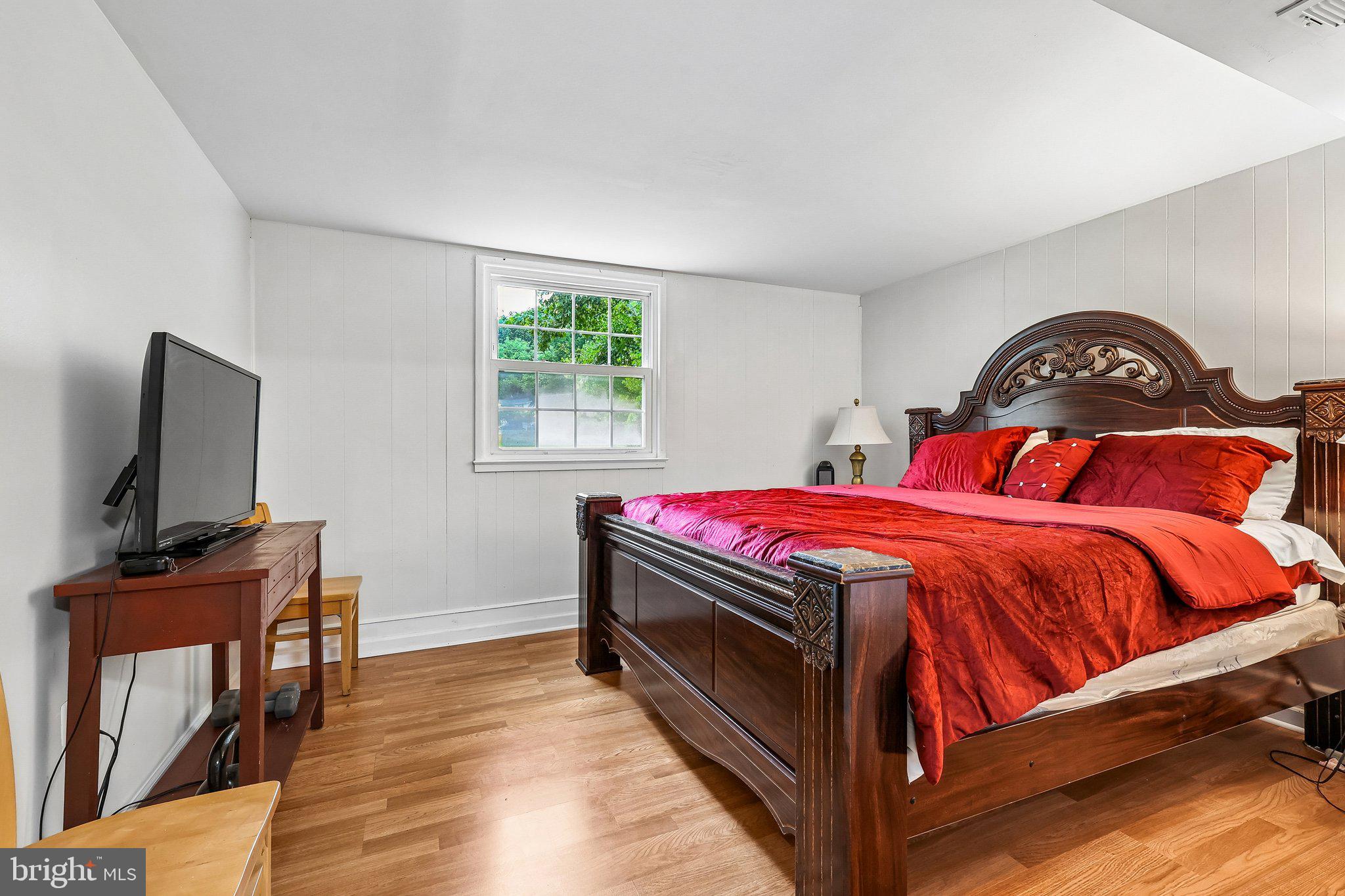 13601 Kingsman Road Woodbridge, VA 22193 - Photo 19 of 22