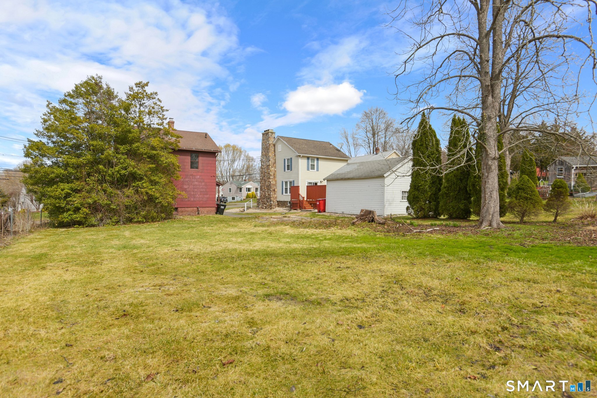 147 Constitution Street Wallingford, CT 06492 - Photo 21 of 24