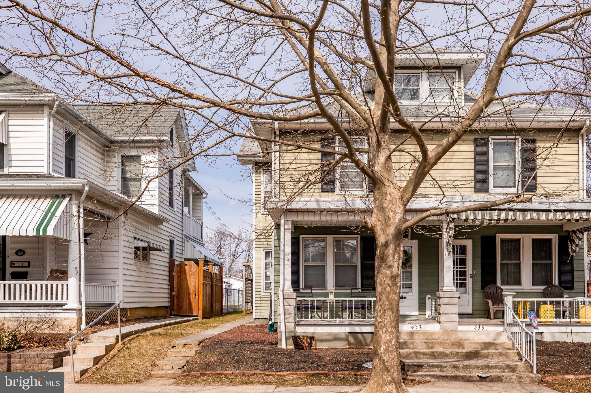 433 East Main Street Lititz, PA 17543 - Photo 1 of 36