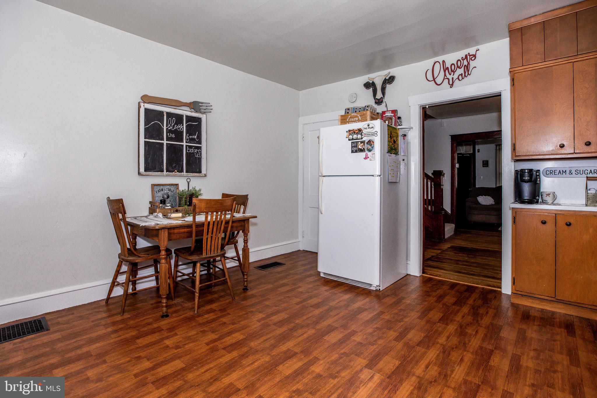433 East Main Street Lititz, PA 17543 - Photo 8 of 36