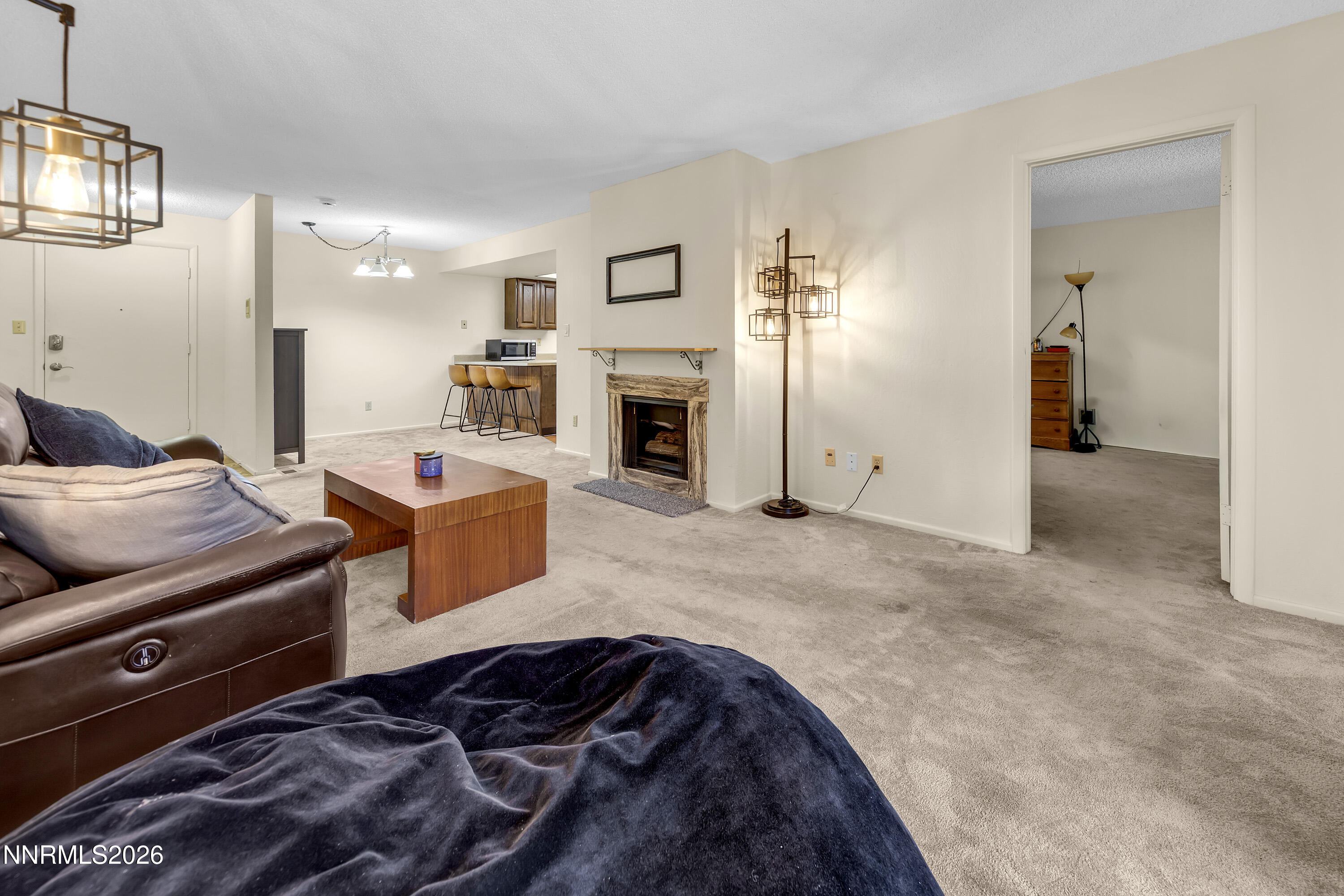 2300 Dickerson Road, Unit 39 Reno, NV 89503 - Photo 5 of 34 Dickerson2300_39-003