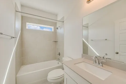 $2,949 | 4314 Frankfurt Lane, Round Rock, TX 78665