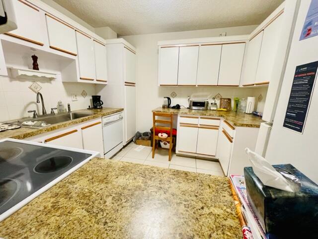 22755 Southwest 66th Avenue, Unit 103 Boca Raton, FL 33428 - Photo 6 of 29 Edgewood-32