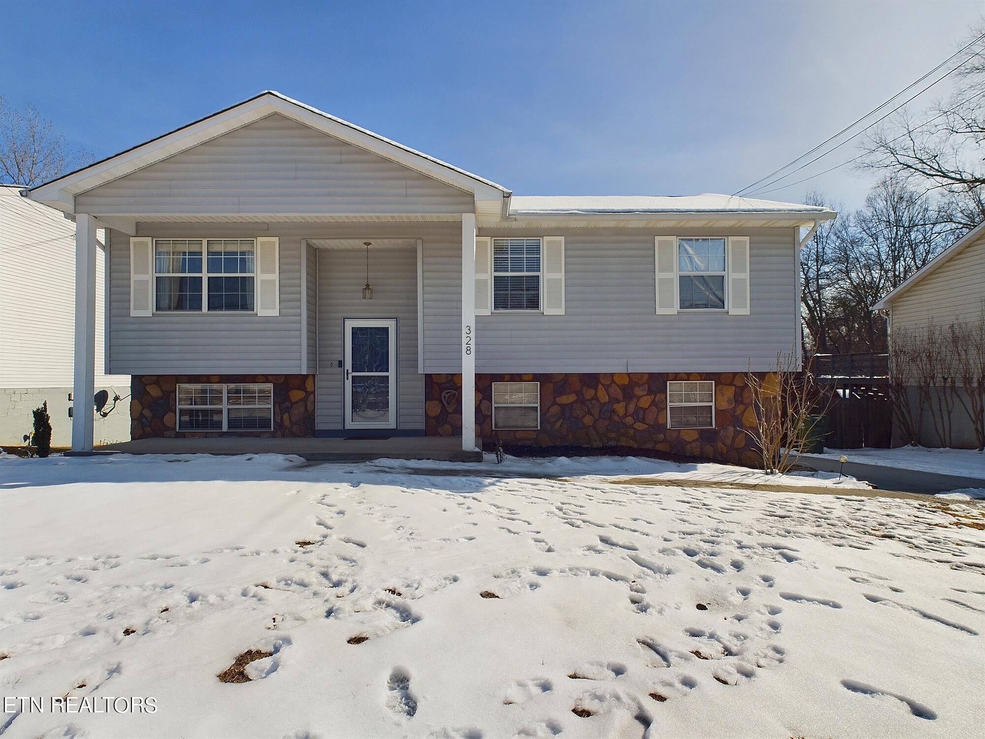 328 Waters Road Maryville, TN 37803 - Photo 1 of 38 CAM02235G0-PR0023-STILL045