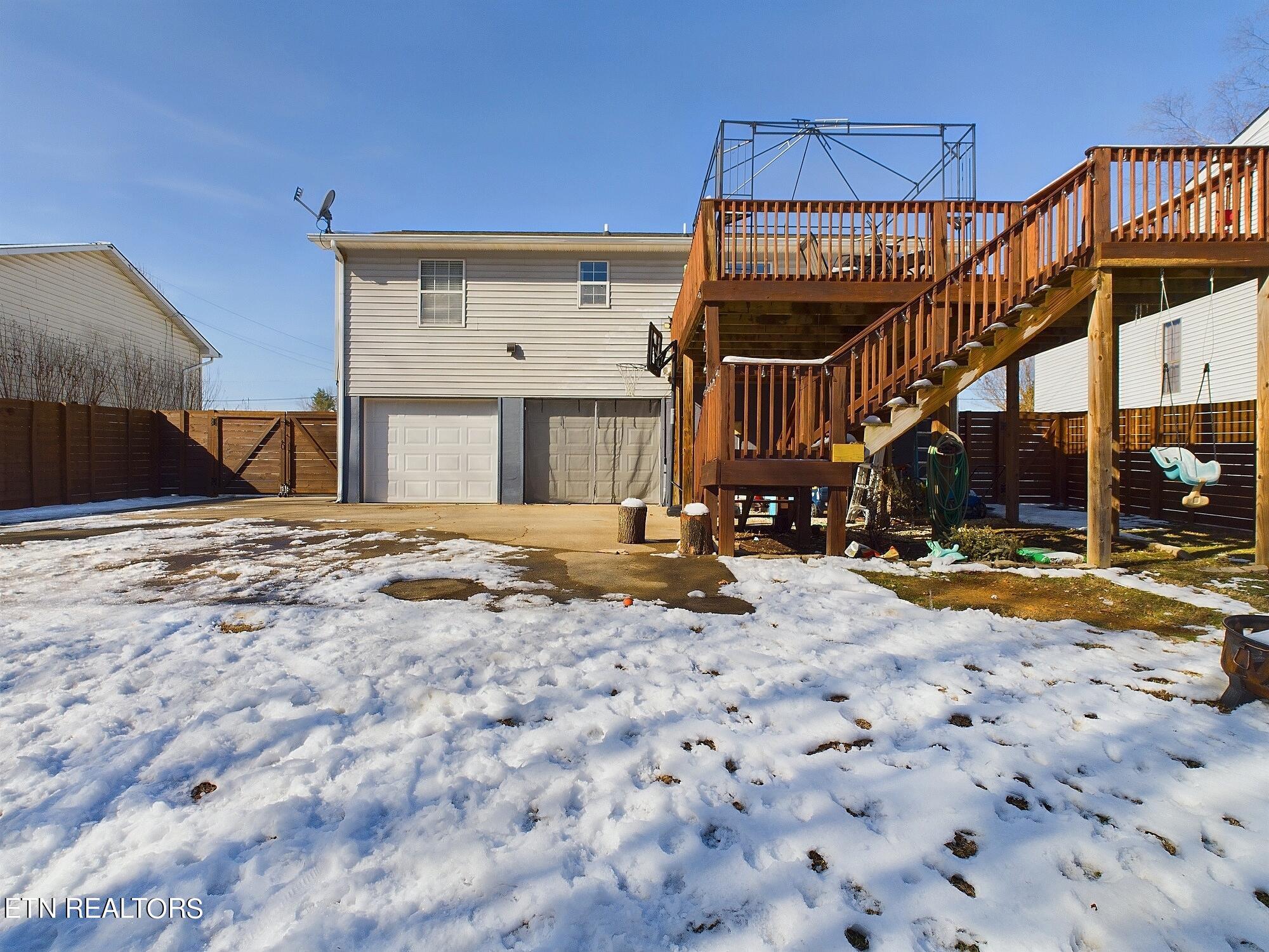 328 Waters Road Maryville, TN 37803 - Photo 32 of 38 CAM02235G0-PR0023-STILL041
