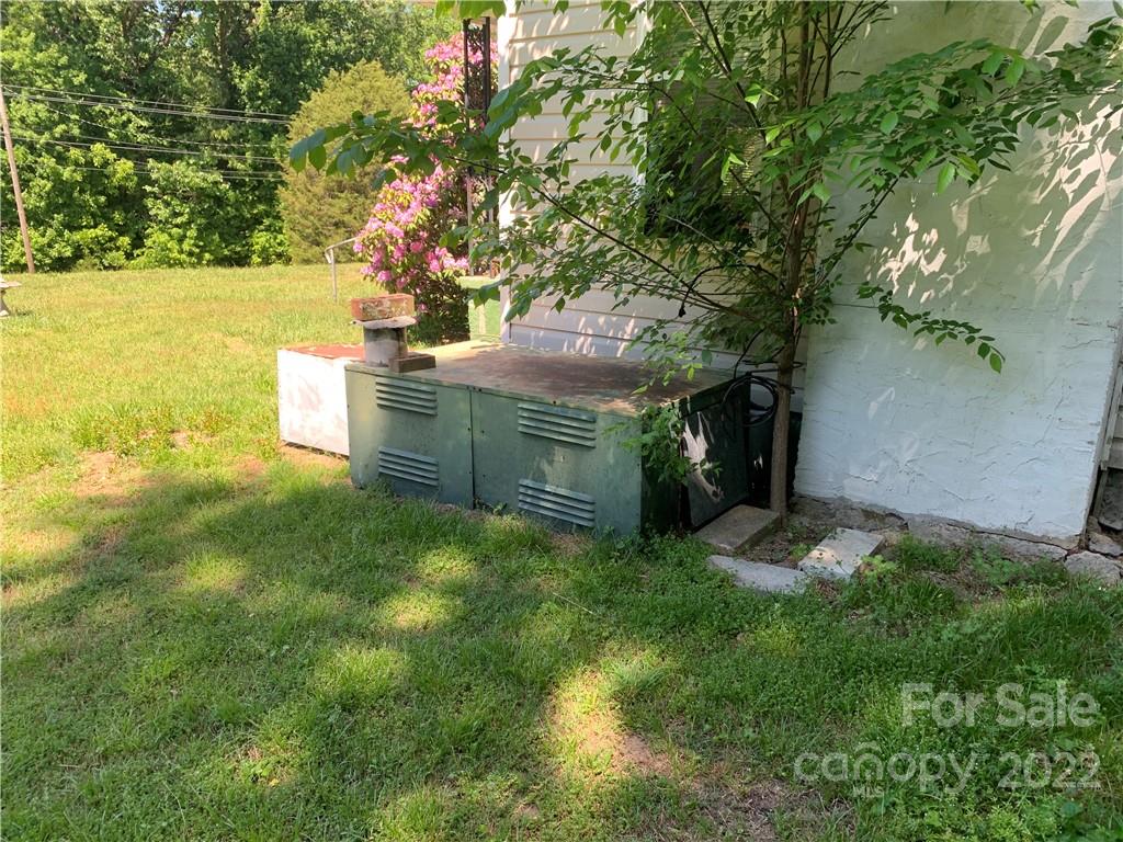10080 Cool Springs Road Woodleaf, NC 27054 - Photo 28 of 28 Gallery Image 28