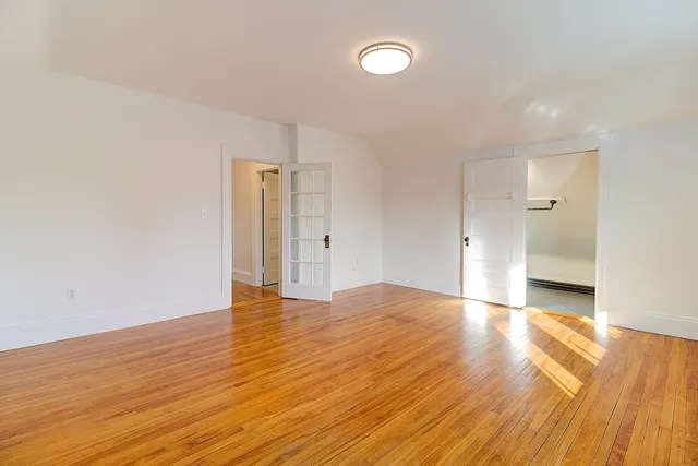 $2,000 | 430 North Main Street, Unit 3, Attleboro, MA 02703