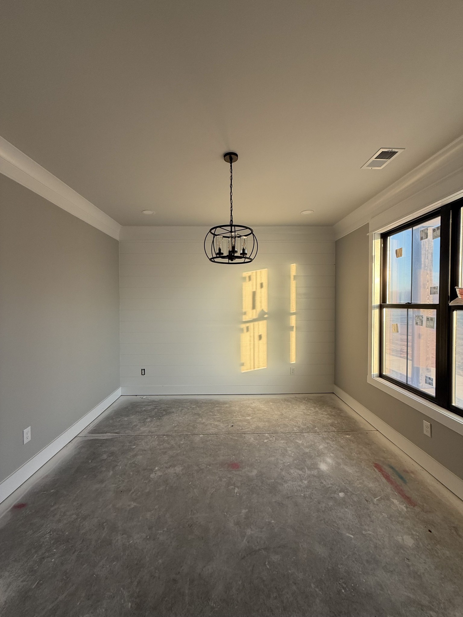 933 Ovoca Lake Road Tullahoma, TN 37388 - Photo 26 of 34 a view of an empty room with a window