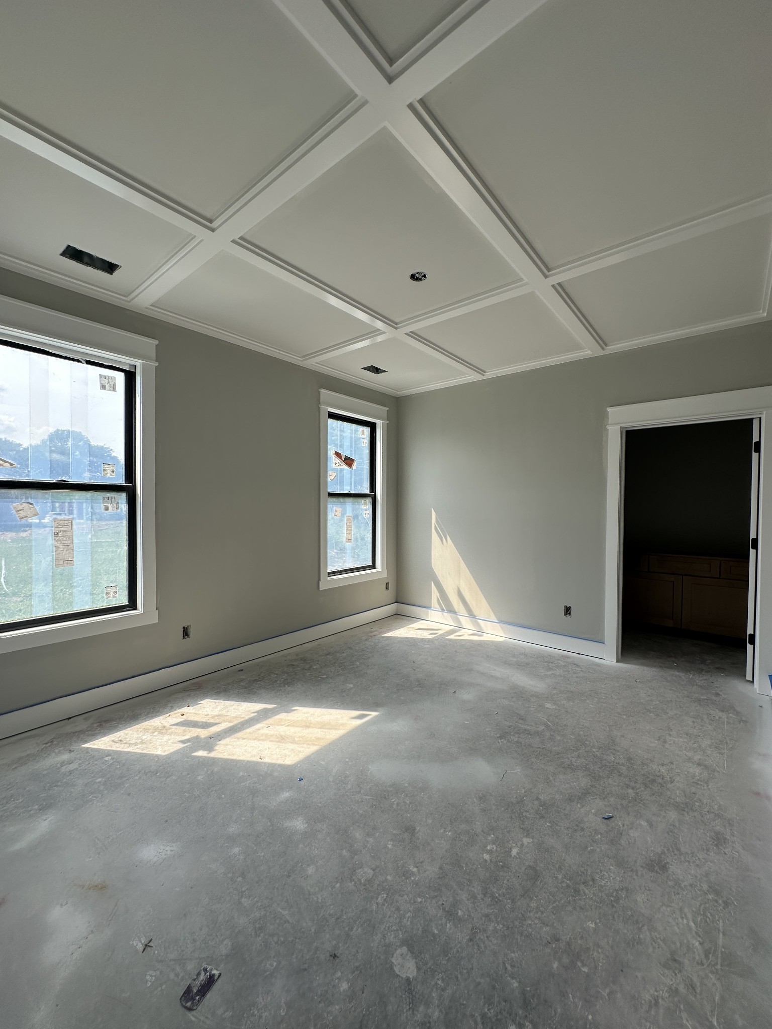 933 Ovoca Lake Road Tullahoma, TN 37388 - Photo 27 of 27 an empty room with windows