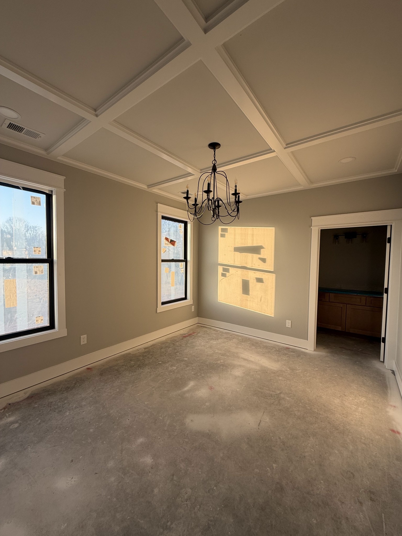 933 Ovoca Lake Road Tullahoma, TN 37388 - Photo 31 of 34 an empty room with a empty space and windows