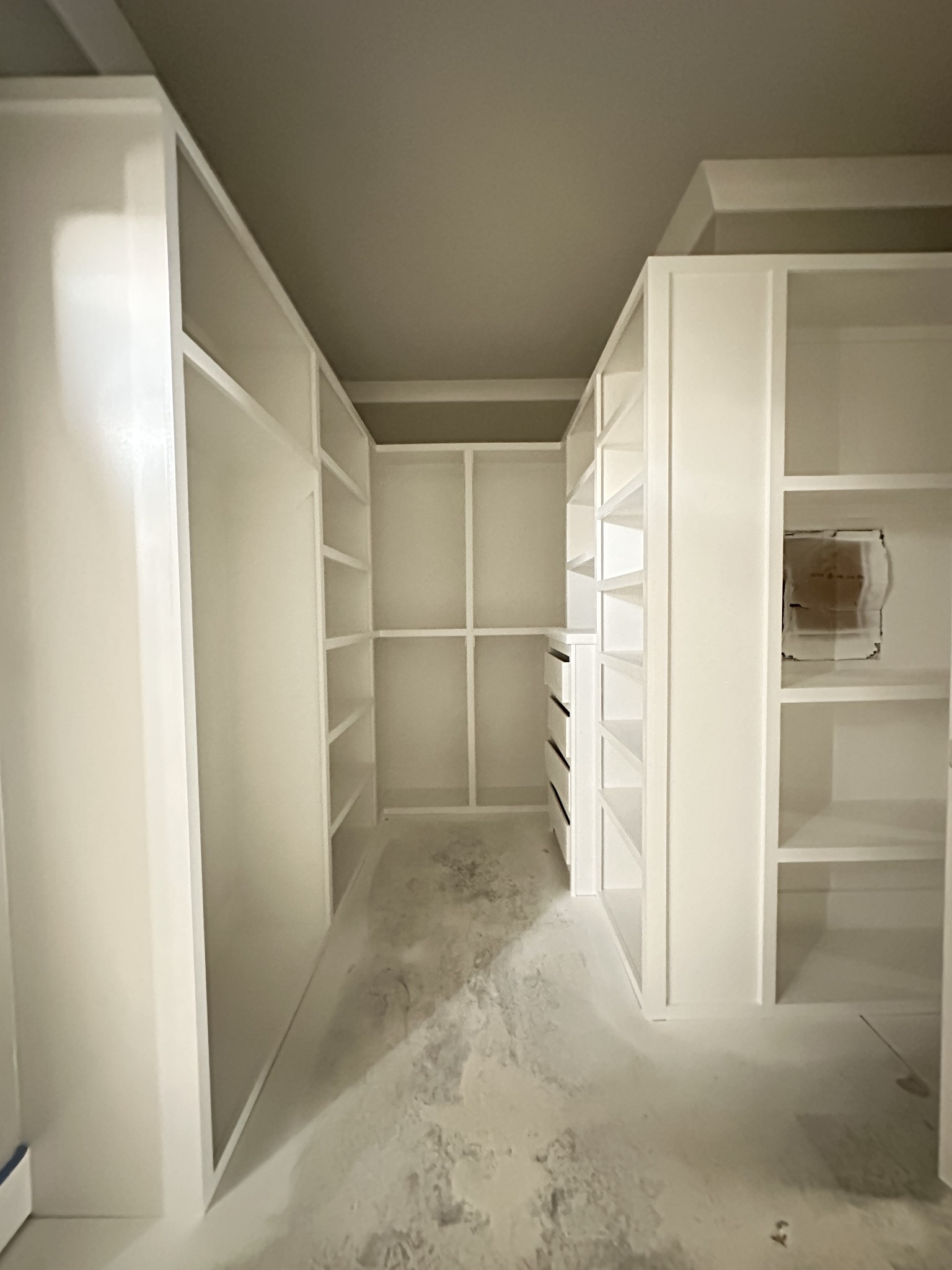 933 Ovoca Lake Road Tullahoma, TN 37388 - Photo 4 of 34 a view of walk in closet with empty racks
