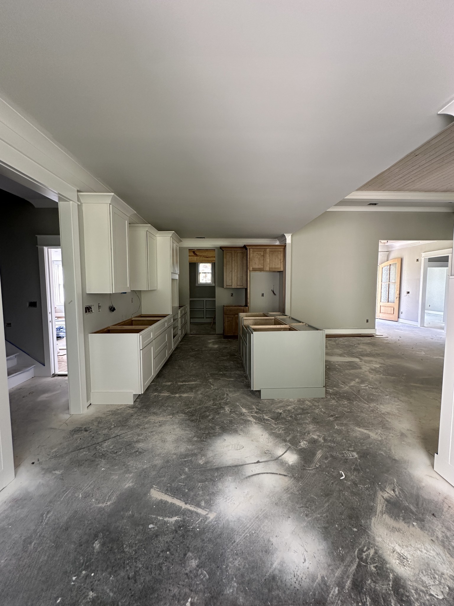 933 Ovoca Lake Road Tullahoma, TN 37388 - Photo 8 of 34 a view of a kitchen with furniture and a refrigerator