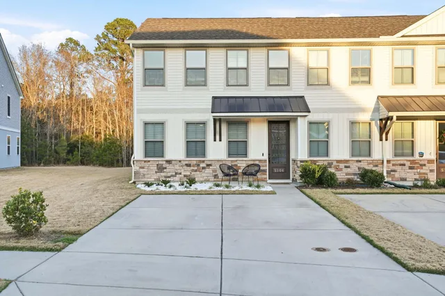 $339,900 | 5106 Park Creek Avenue, North Charleston, SC 29418