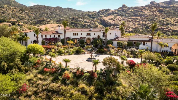 $78,000,000 | 2940 Kuehner Drive, Simi Valley, CA 93063