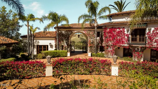 $58,000,000 | 2940 Kuehner Drive, Simi Valley, CA 93063