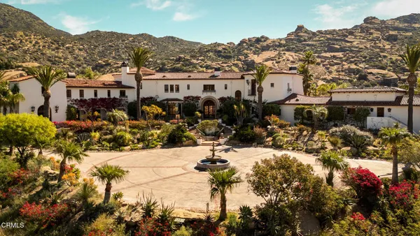 $58,000,000 | 2940 Kuehner Drive, Simi Valley, CA 93063