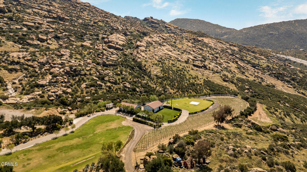 2940 Kuehner Drive Simi Valley, CA 93063 - Photo 21 of 75