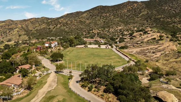 $58,000,000 | 2940 Kuehner Drive, Simi Valley, CA 93063
