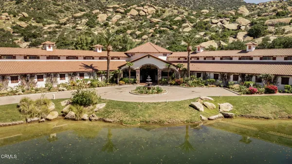 $58,000,000 | 2940 Kuehner Drive, Simi Valley, CA 93063