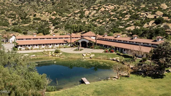 $58,000,000 | 2940 Kuehner Drive, Simi Valley, CA 93063