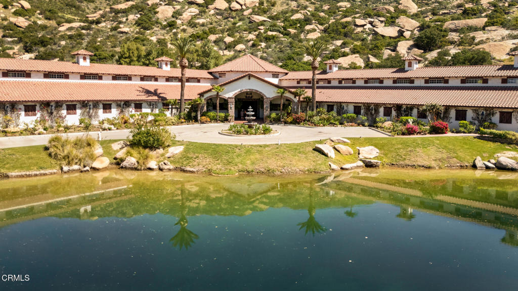 2940 Kuehner Drive Simi Valley, CA 93063 - Photo 36 of 75 a view of a house with swimming pool