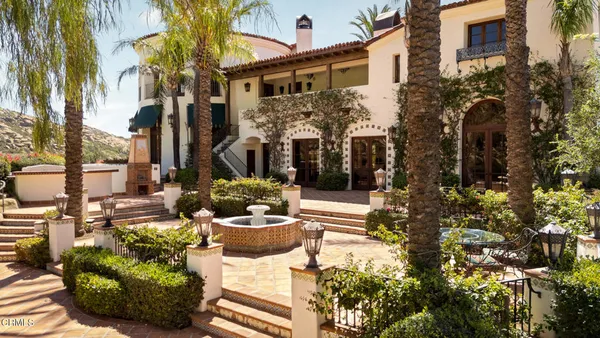 $58,000,000 | 2940 Kuehner Drive, Simi Valley, CA 93063