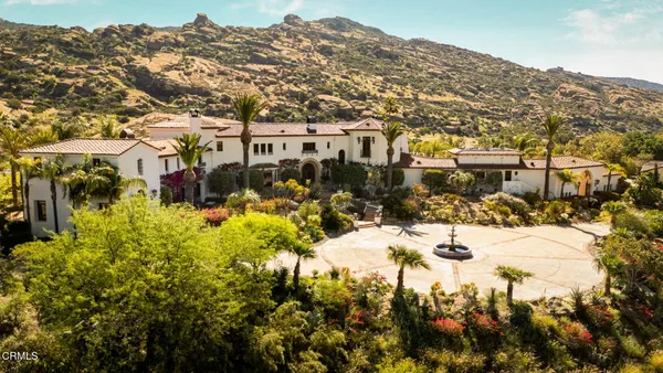 $58,000,000 | 2940 Kuehner Drive, Simi Valley, CA 93063