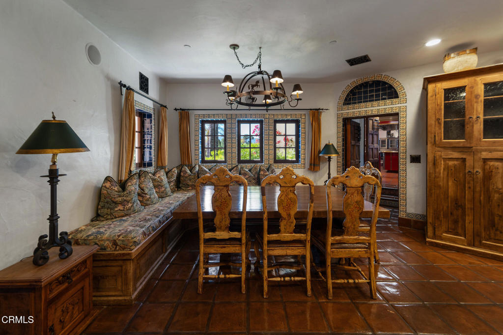 2940 Kuehner Drive Simi Valley, CA 93063 - Photo 44 of 75 a view of a dining room with furniture and wooden floor