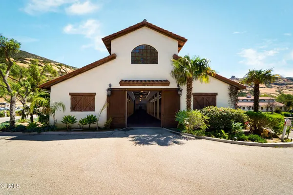 $58,000,000 | 2940 Kuehner Drive, Simi Valley, CA 93063