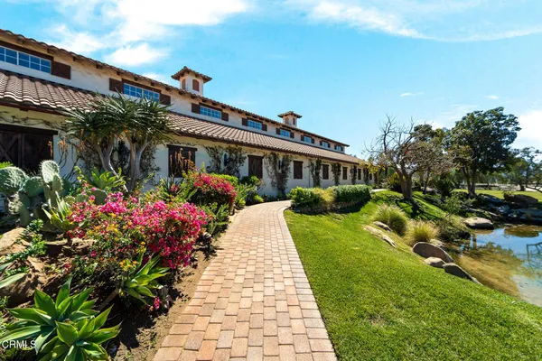 $58,000,000 | 2940 Kuehner Drive, Simi Valley, CA 93063