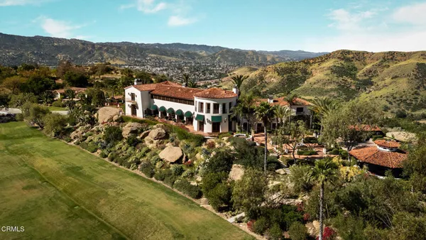 $58,000,000 | 2940 Kuehner Drive, Simi Valley, CA 93063