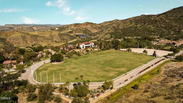 $58,000,000 | 2940 Kuehner Drive, Simi Valley, CA 93063