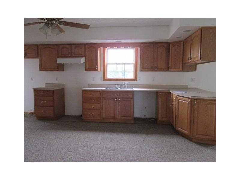 1987 Menchtown Road Everett, PA 15537 - Photo 4 of 15 Kitchen.
