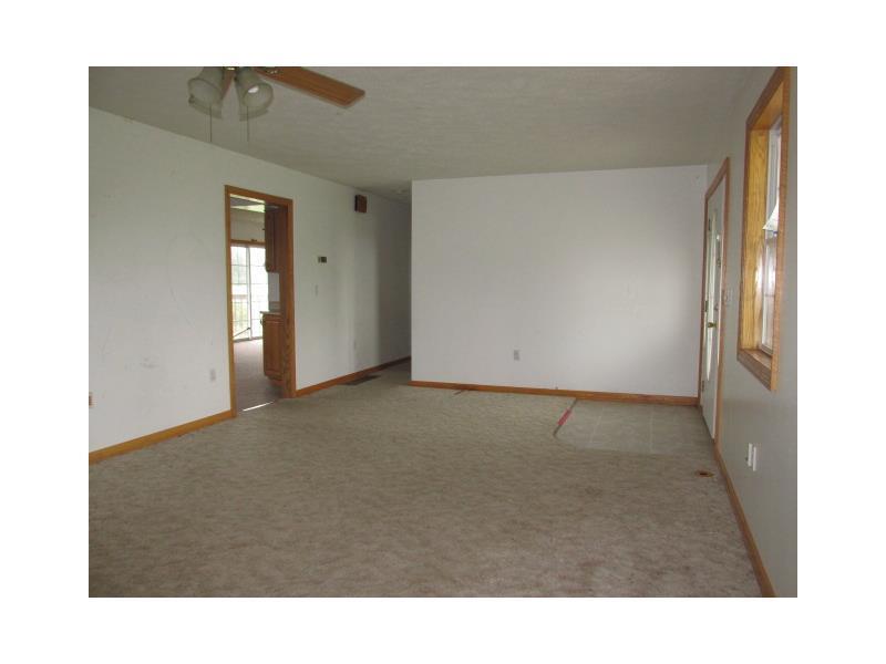 1987 Menchtown Road Everett, PA 15537 - Photo 5 of 15 Living Room.