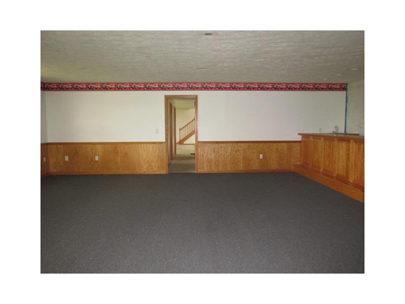 1987 Menchtown Road Everett, PA 15537 - Photo 8 of 15 Family Room.