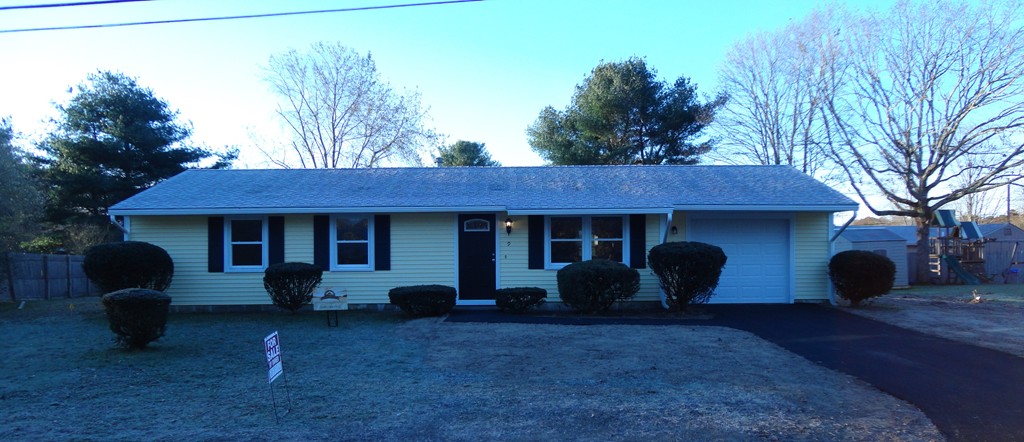 9 Daniel Road Wareham, MA 02571 - Photo 1 of 11 Gallery Image 1