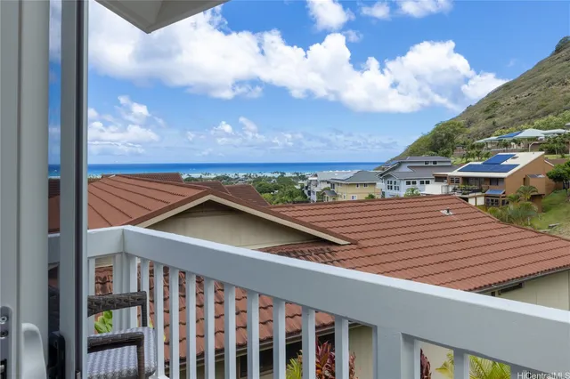 $2,550,000 | 6046 Haleola Street, Honolulu, HI 96821