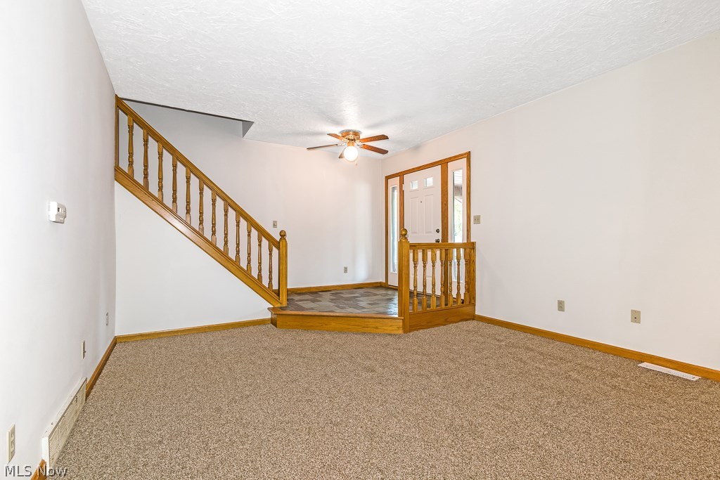 1824 Hillcrest Road Northwest Canton, OH 44709 - Photo 6 of 18 Gallery Image 6