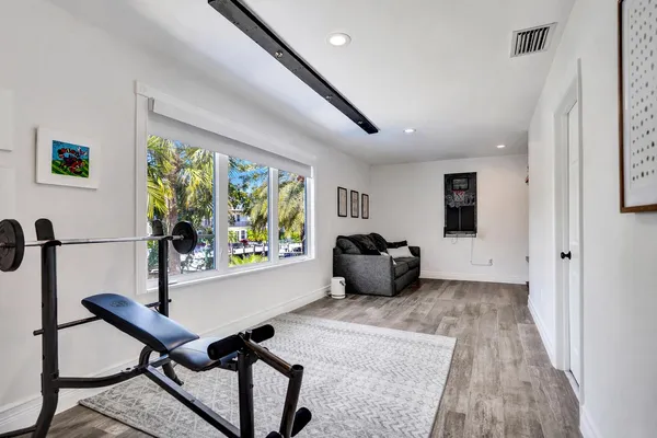 $2,995,000 | 4011 Northeast 26th Avenue, Lighthouse Point, FL 33064