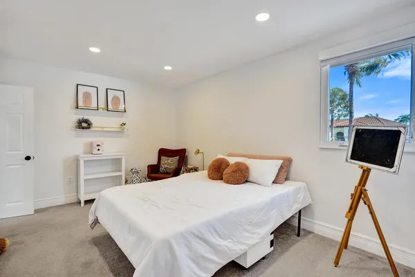 $2,995,000 | 4011 Northeast 26th Avenue, Lighthouse Point, FL 33064