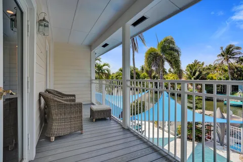 $2,995,000 | 4011 Northeast 26th Avenue, Lighthouse Point, FL 33064