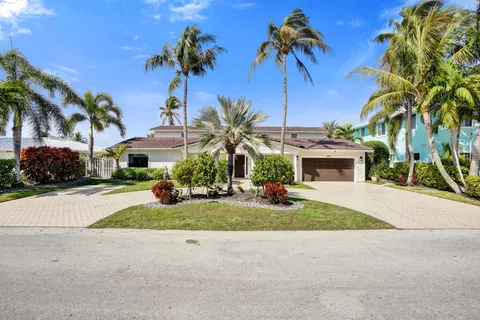 $2,995,000 | 4011 Northeast 26th Avenue, Lighthouse Point, FL 33064