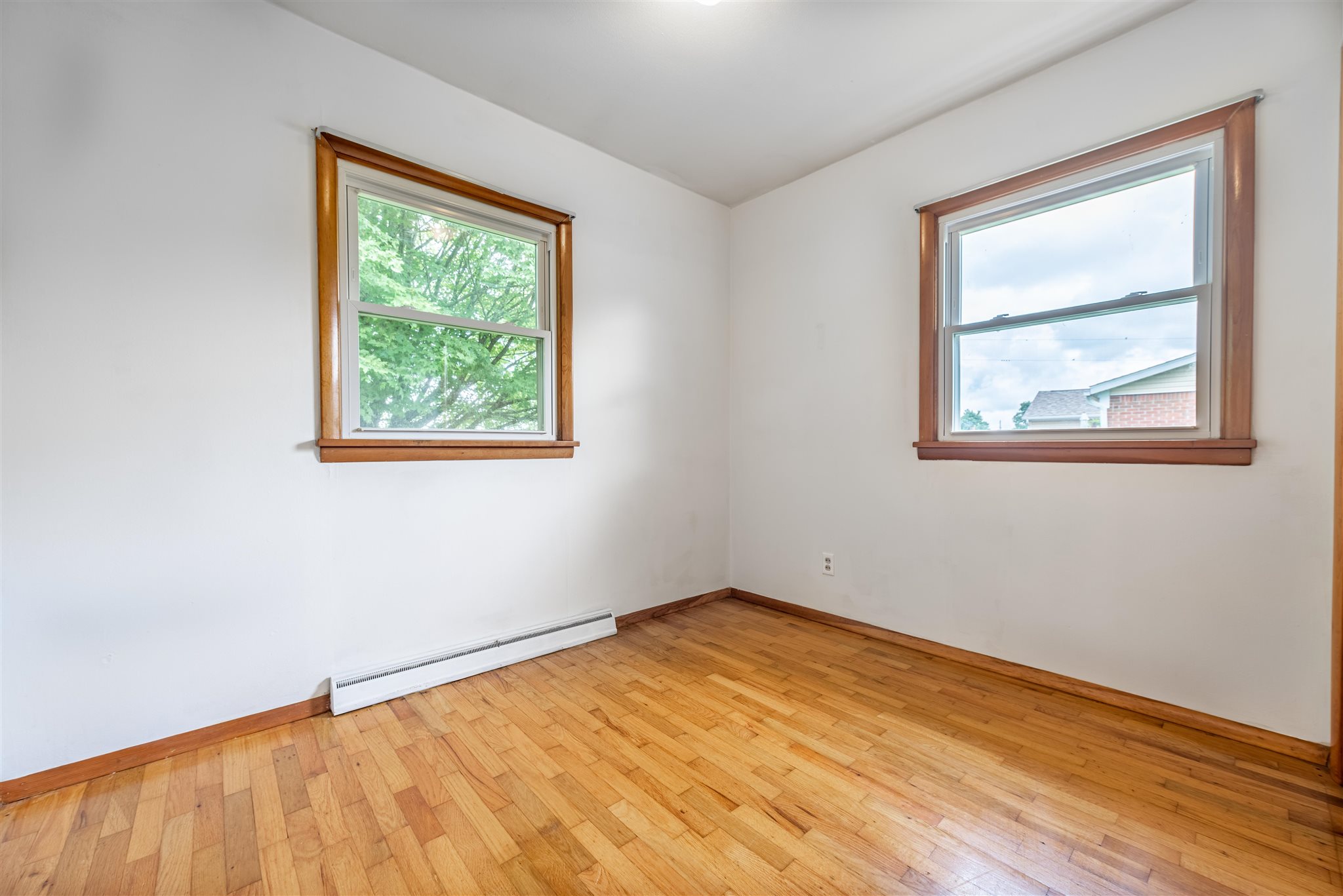 5462 North Mishler Road Huntington, IN 46750 - Photo 15 of 33 Gallery Image 15