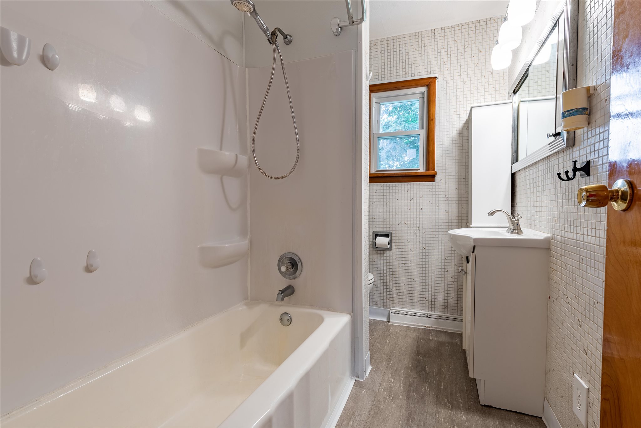 5462 North Mishler Road Huntington, IN 46750 - Photo 17 of 33 Gallery Image 17