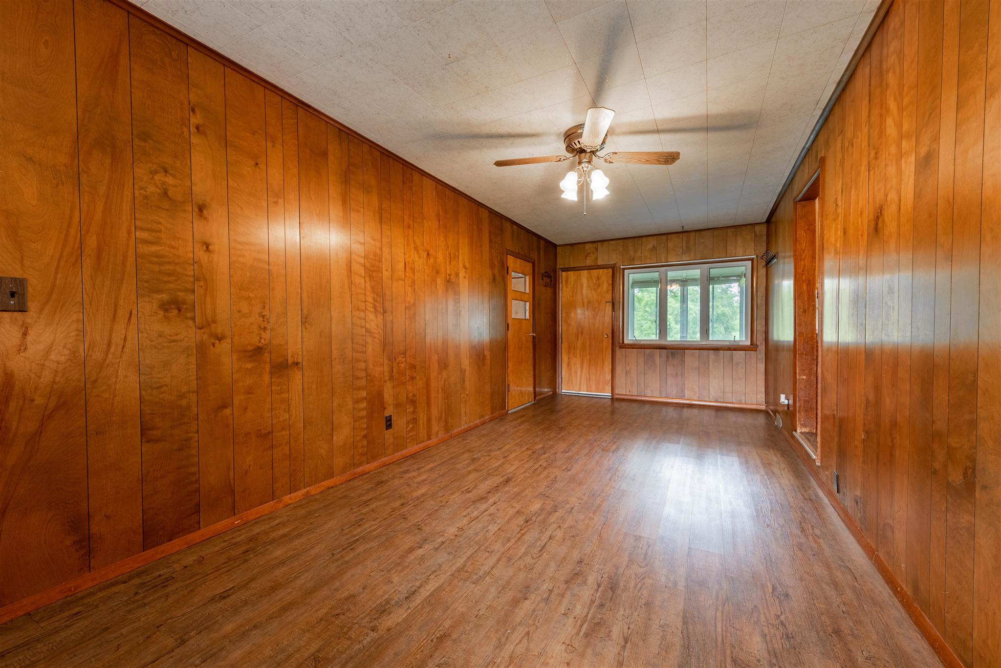 5462 North Mishler Road Huntington, IN 46750 - Photo 18 of 33 Gallery Image 18